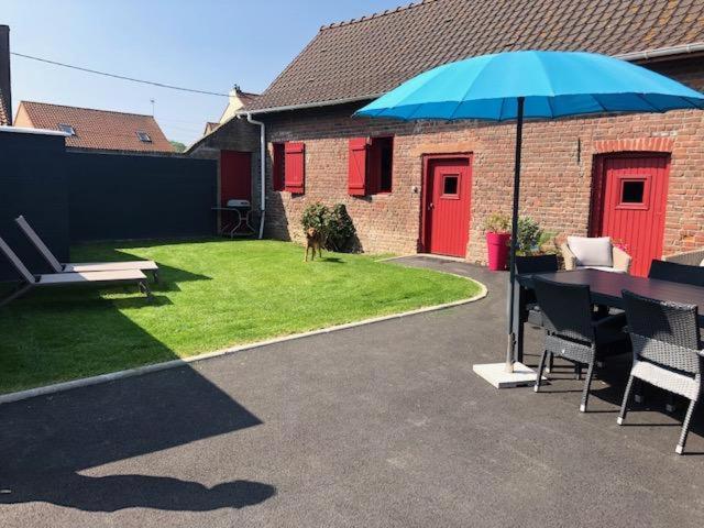 Gite Les Volets Rouges Andres  Exterior foto
